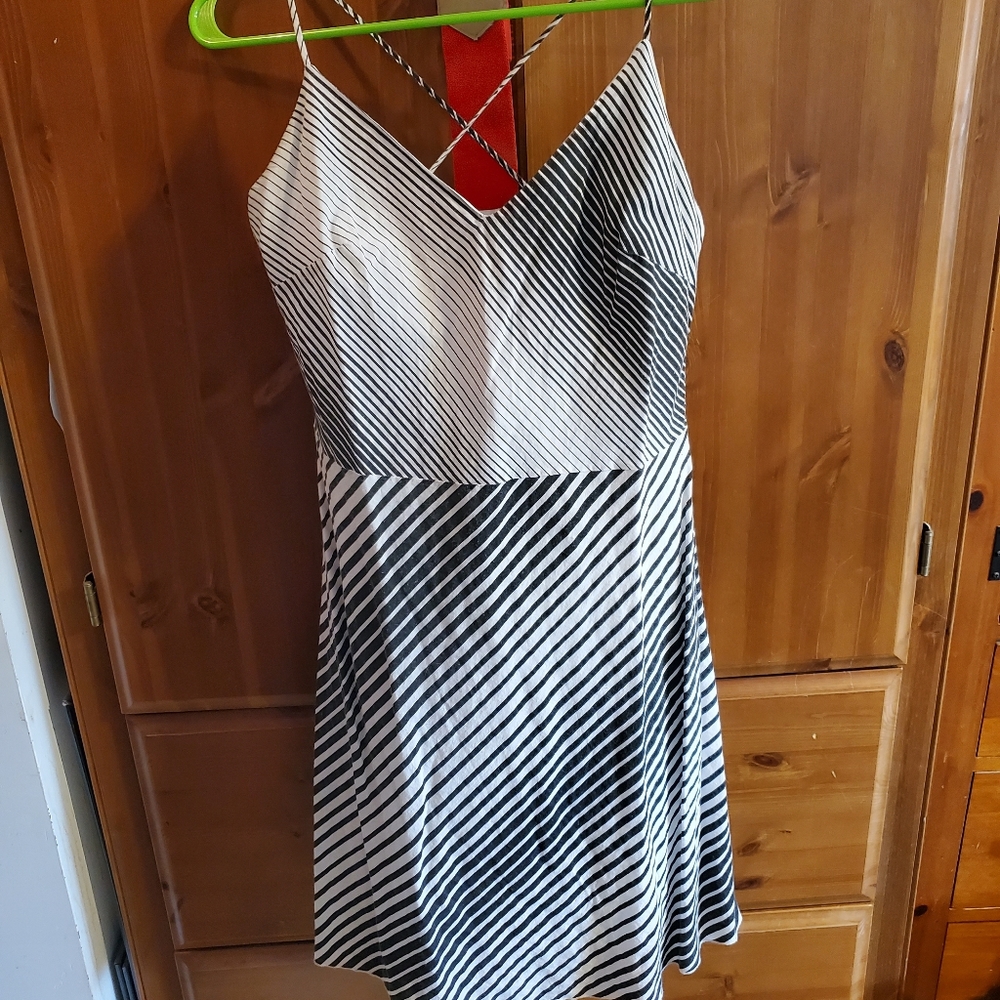 Criss-cross back sundress